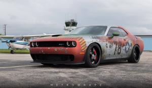 Dodge Challenger SRT Hellcat Bomber by MetroWrapz 2017 года